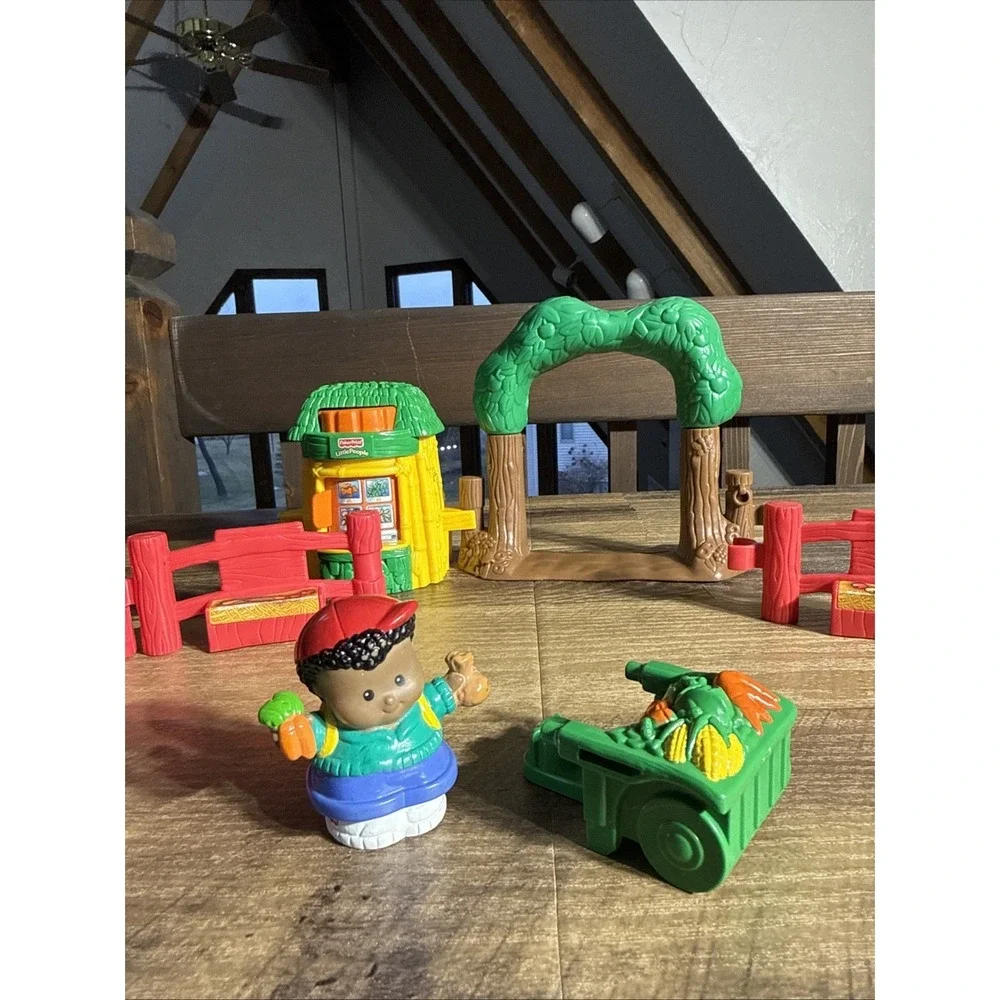 Fisher Price Little People Baby Animals Petting Zoo Kiosk, 1 Figure, NO ANIMALS